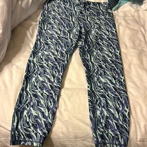 Under Armour Girls Size XL leggings